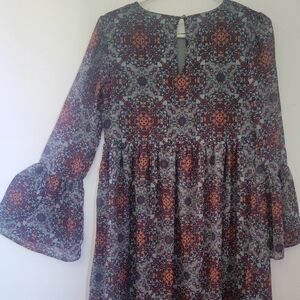 Vintage Very Cute Dress w/Bell Sleeves NWOT